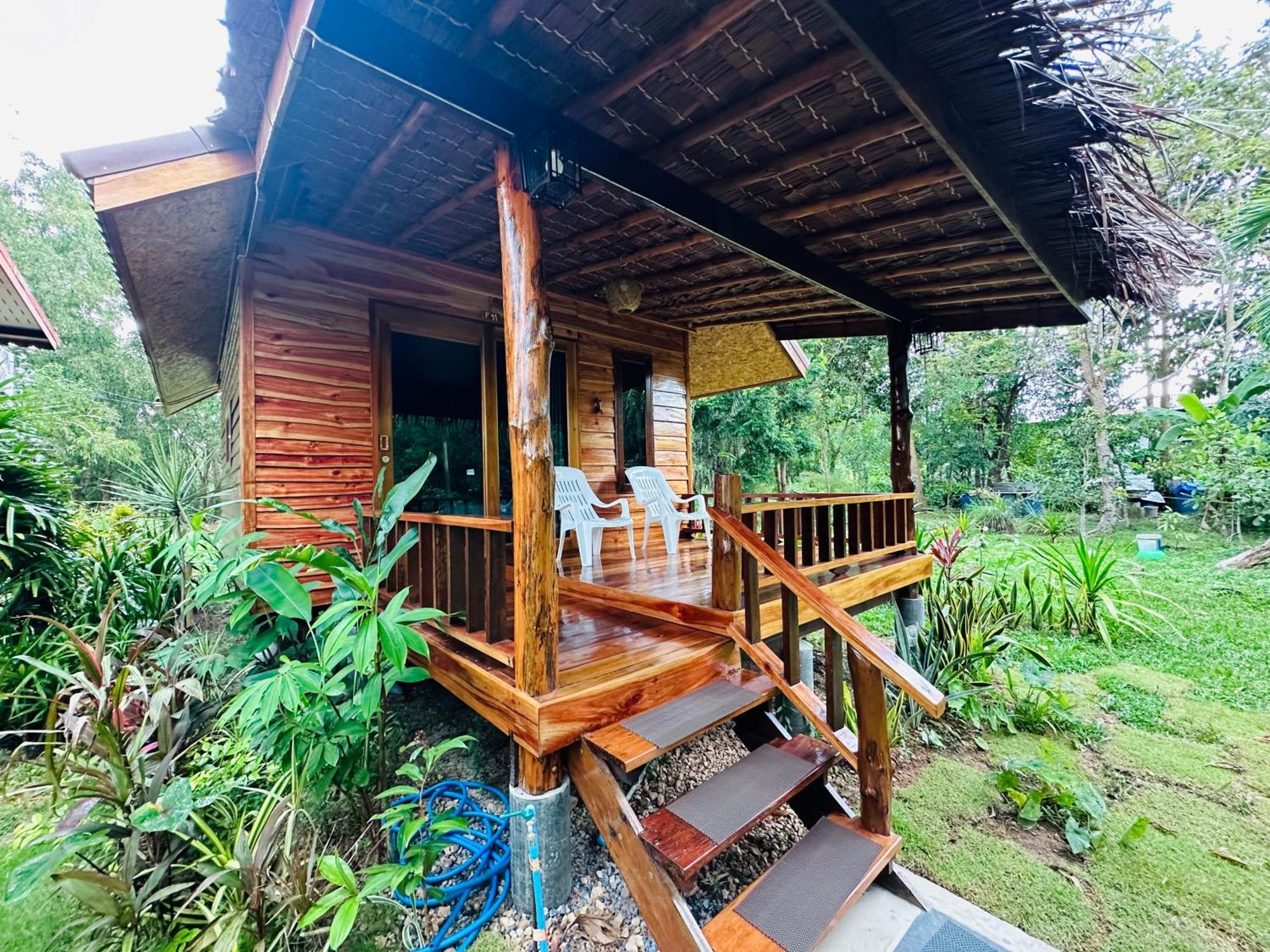 Koh Jum Bungalow & Hostel Exteriér fotografie